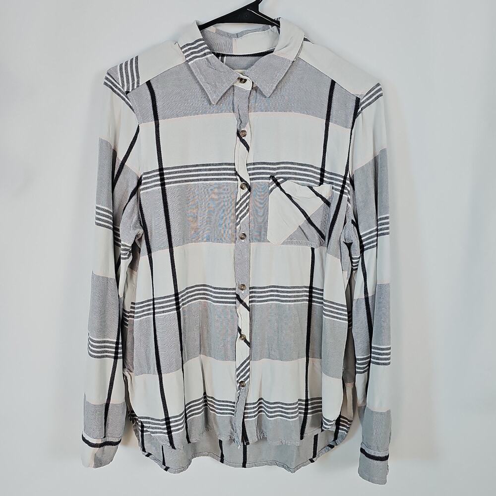 Universal Thread Womens Sz. M Button Down Shirt Relaxed Fit w/Pocket,Plaid White